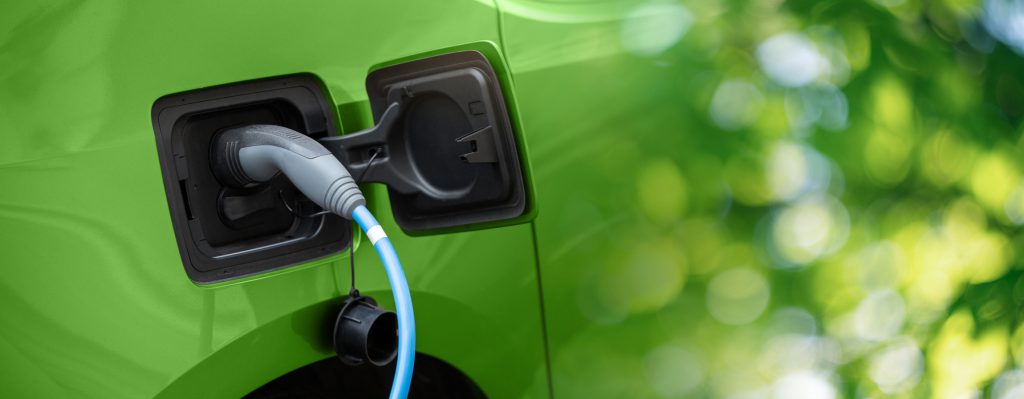 Prime à la conversion véhicule électrique vert recharge